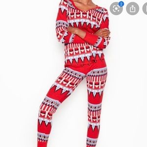 Victoria’s Secret Christmas Aztec Thermal Red